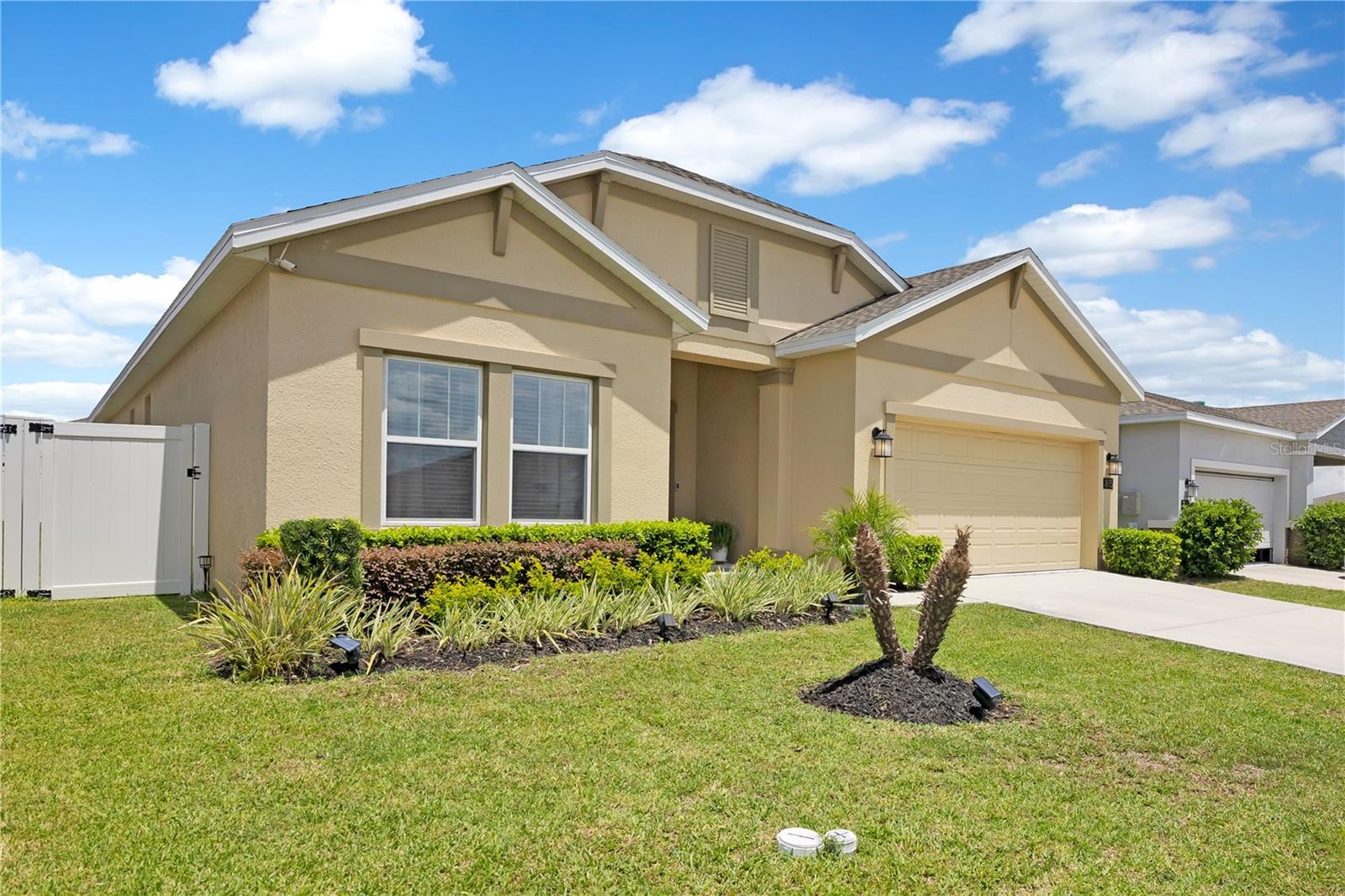 815 Kapi Dr, Groveland, FL 34736 photo