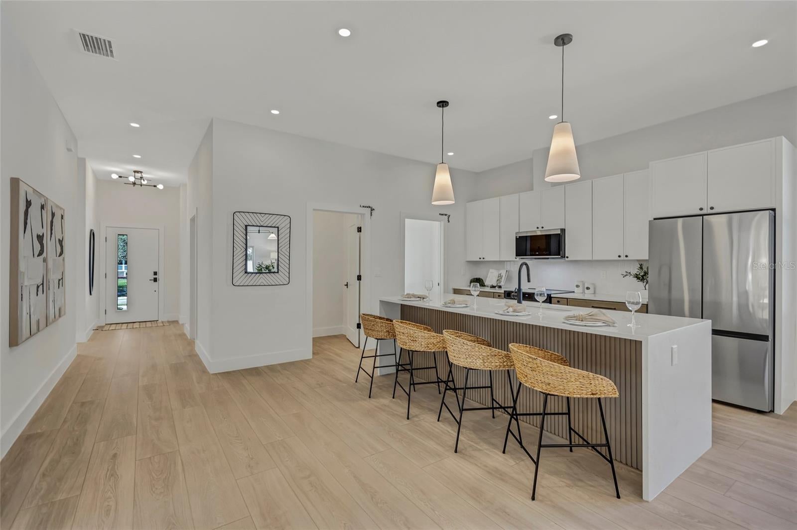 5346 2 Ave, Saint Petersburg, FL 33707 photo