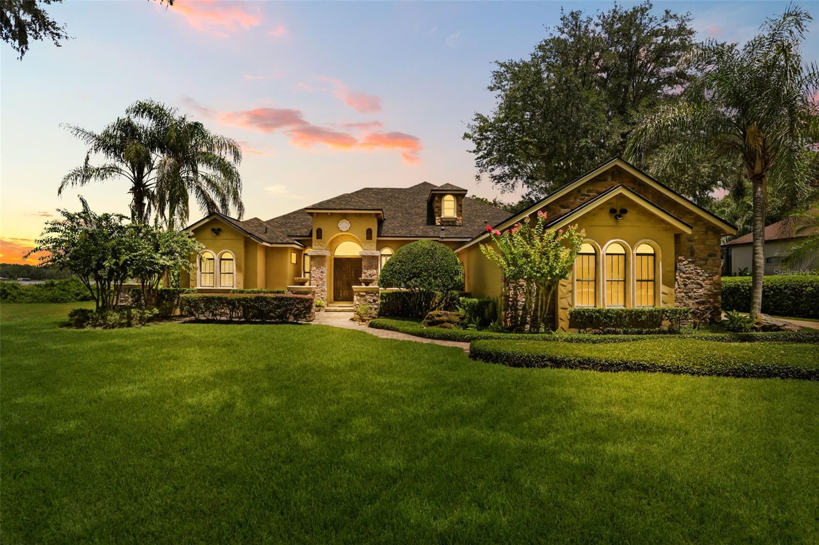 863 Cardinal Pointe Cv, Sanford, FL 32771