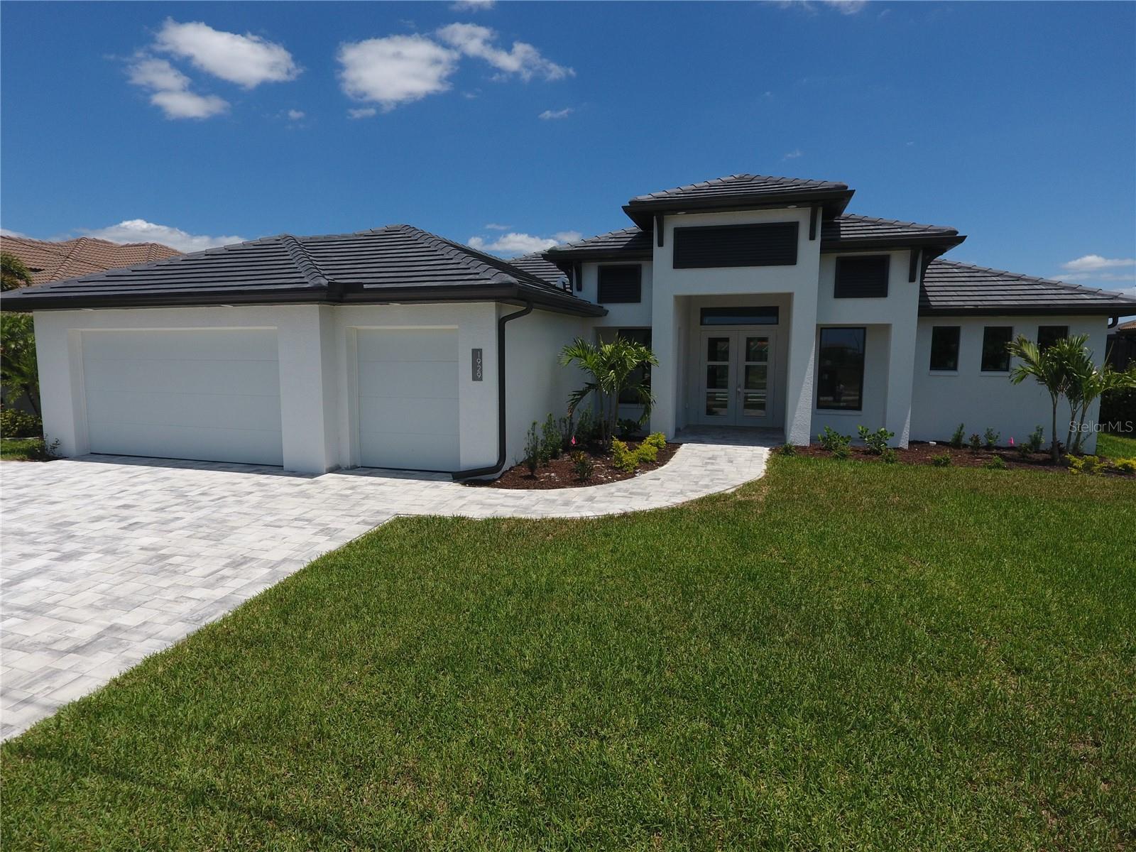 10510 Rainsville St, Port Charlotte, FL 33981 photo