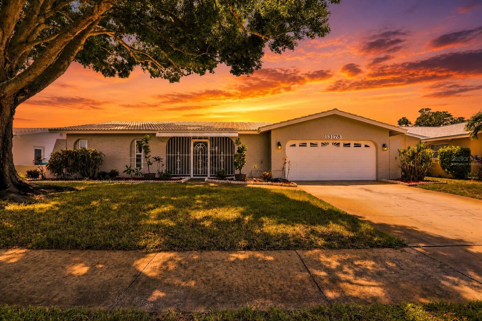 13178 88 Ave, Seminole, FL 33776