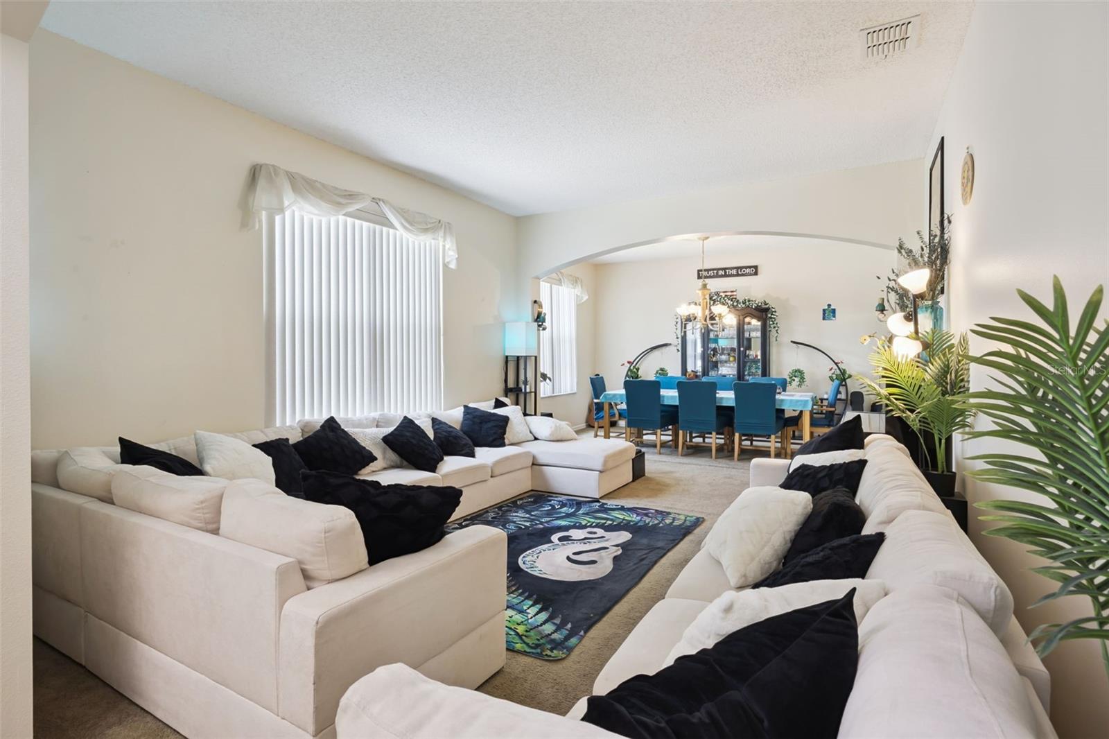 1603 Johns Cove Ln, Oakland, FL 34787 photo