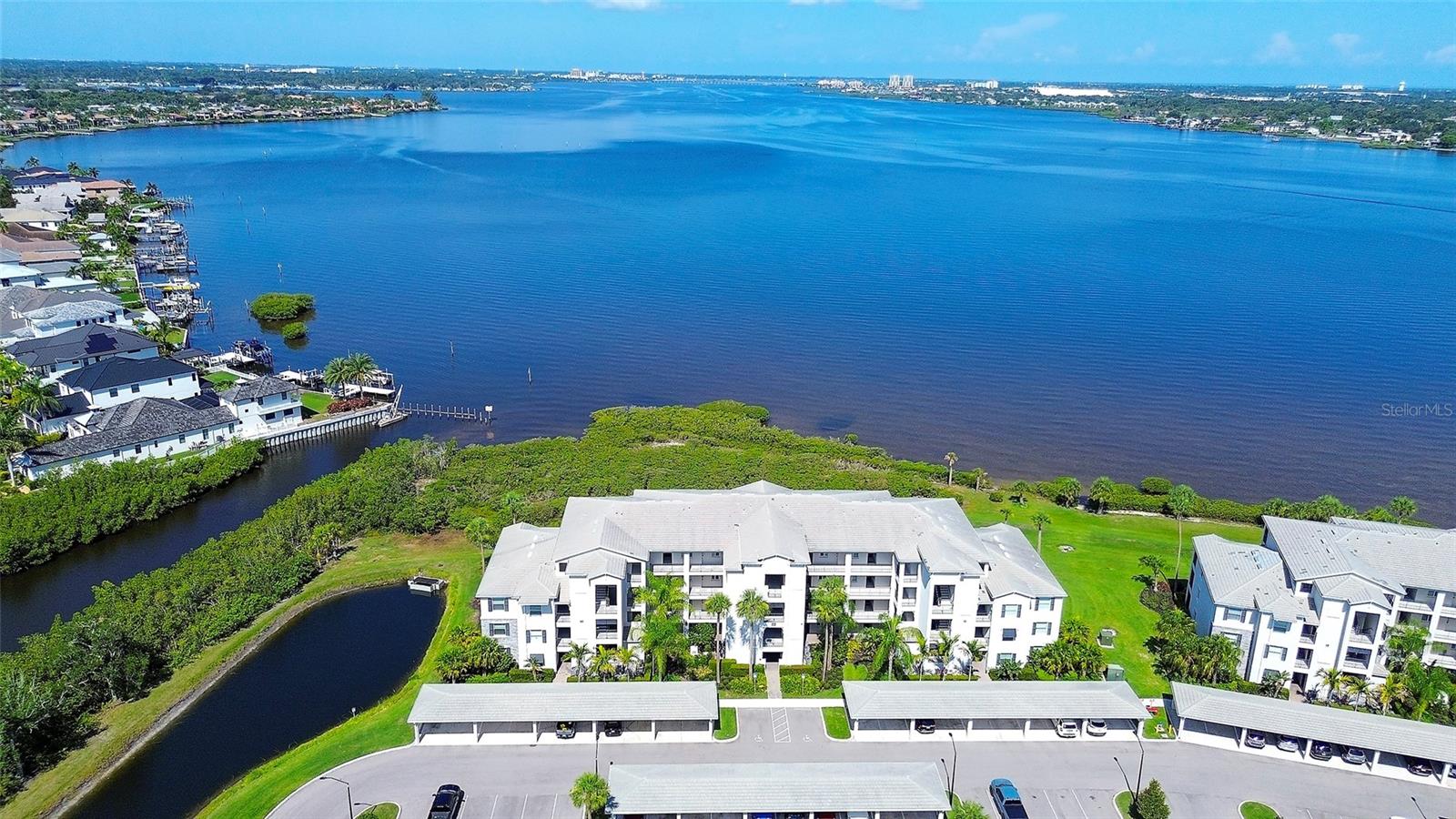 850 Tidewater Shores Loop #402, Bradenton, FL 34208 photo