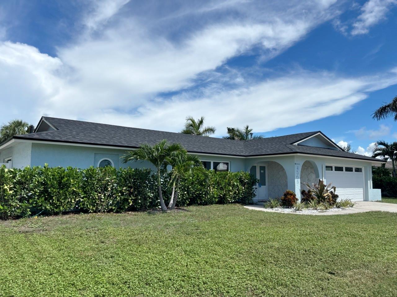 4568 40 St, Saint Petersburg, FL 33711
