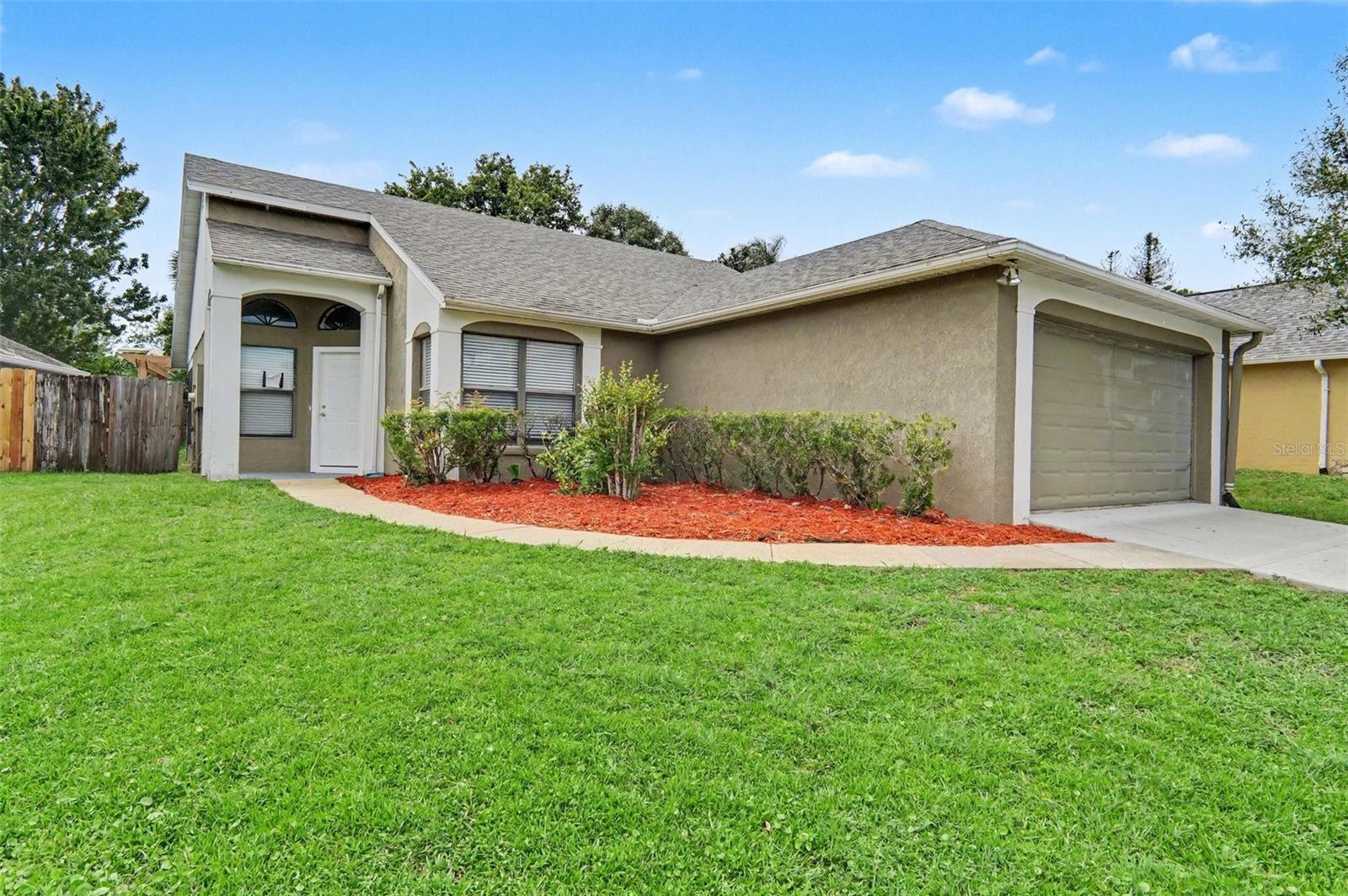 1097 Covington St, Oviedo, FL 32765 photo