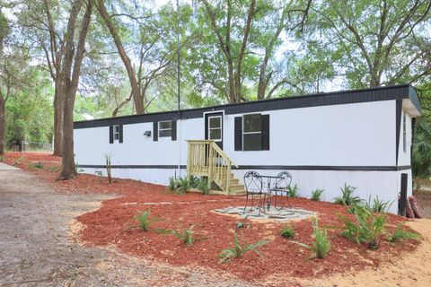 Manufactured Home in OCKLAWAHA FL 6640 SE 171ST COURT.jpg