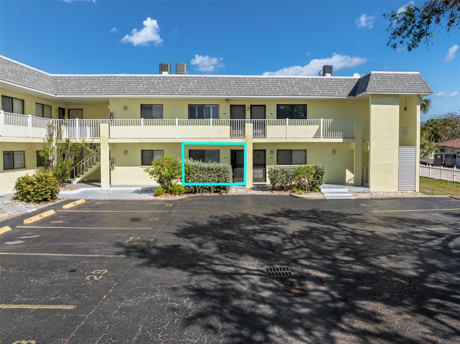 Condominium in SARASOTA FL 6703 MIDNIGHT PASS ROAD #117 26.jpg