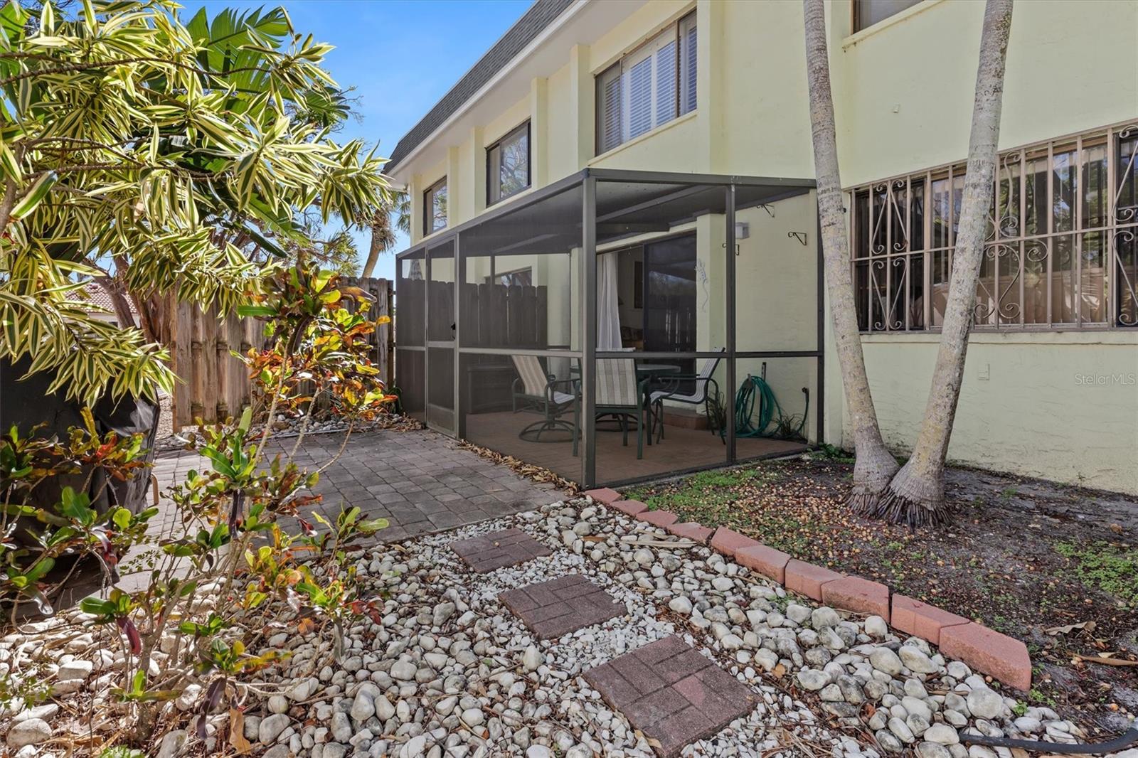 Condominium in SARASOTA FL 6703 MIDNIGHT PASS ROAD #117 22.jpg