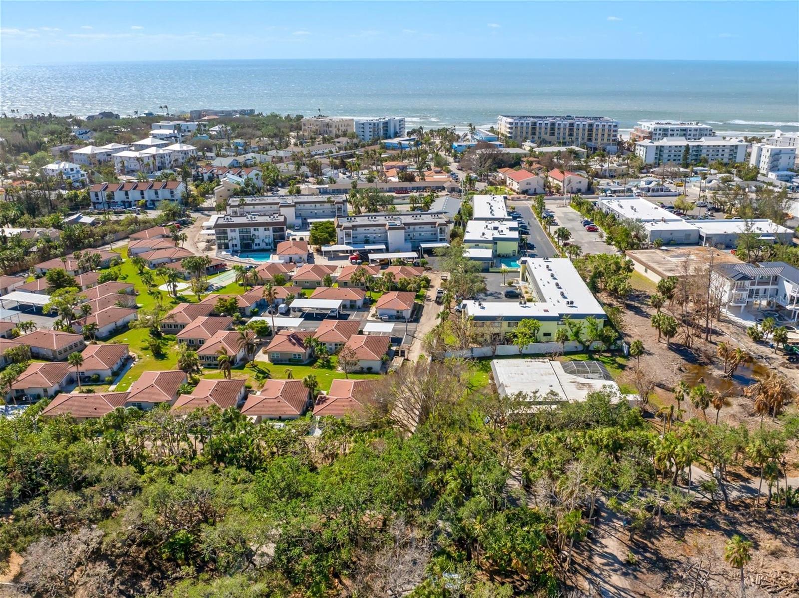 Condominium in SARASOTA FL 6703 MIDNIGHT PASS ROAD #117 38.jpg