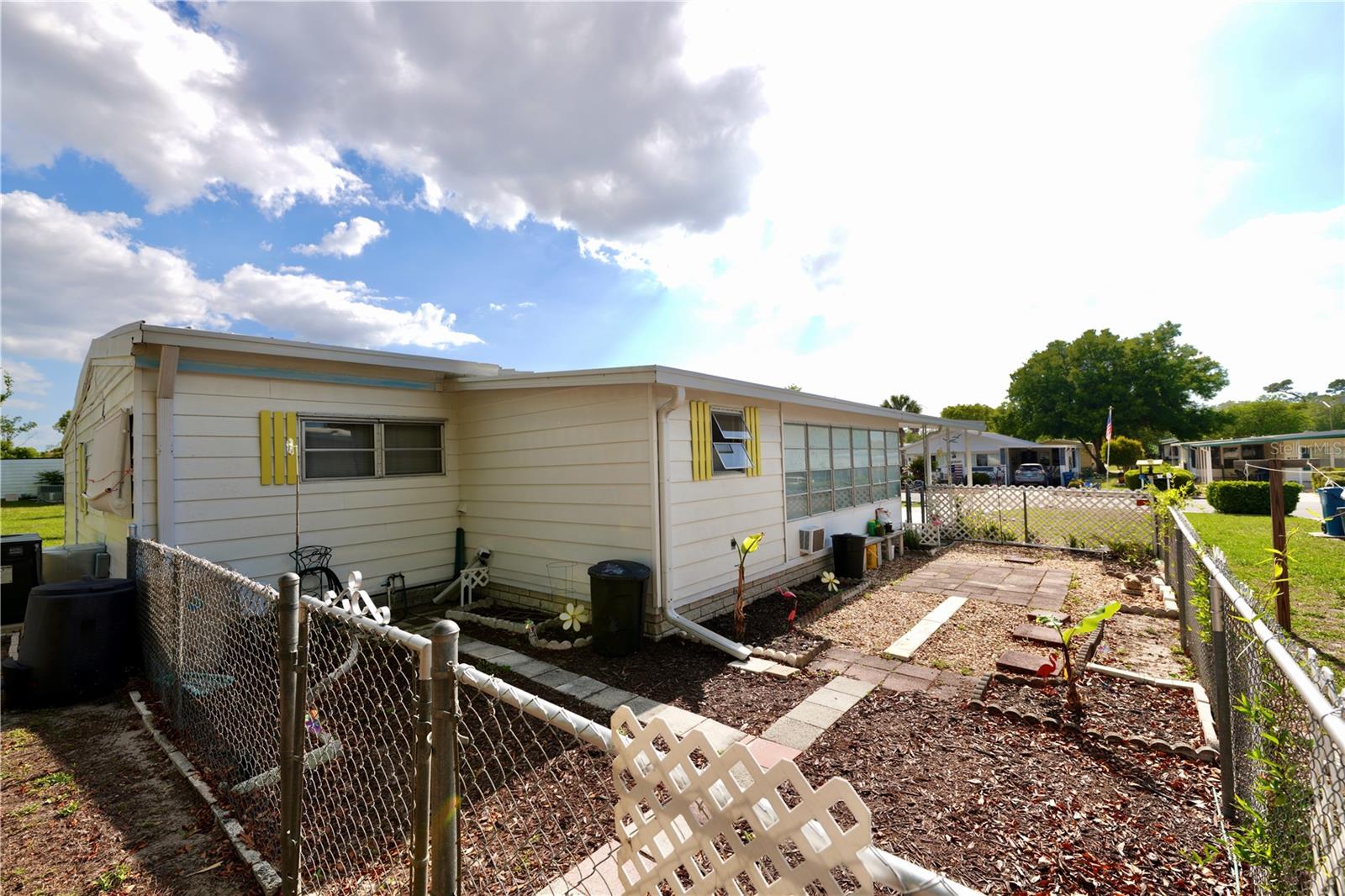 7338 Thorpp Ave, Brooksville, FL 34613 photo