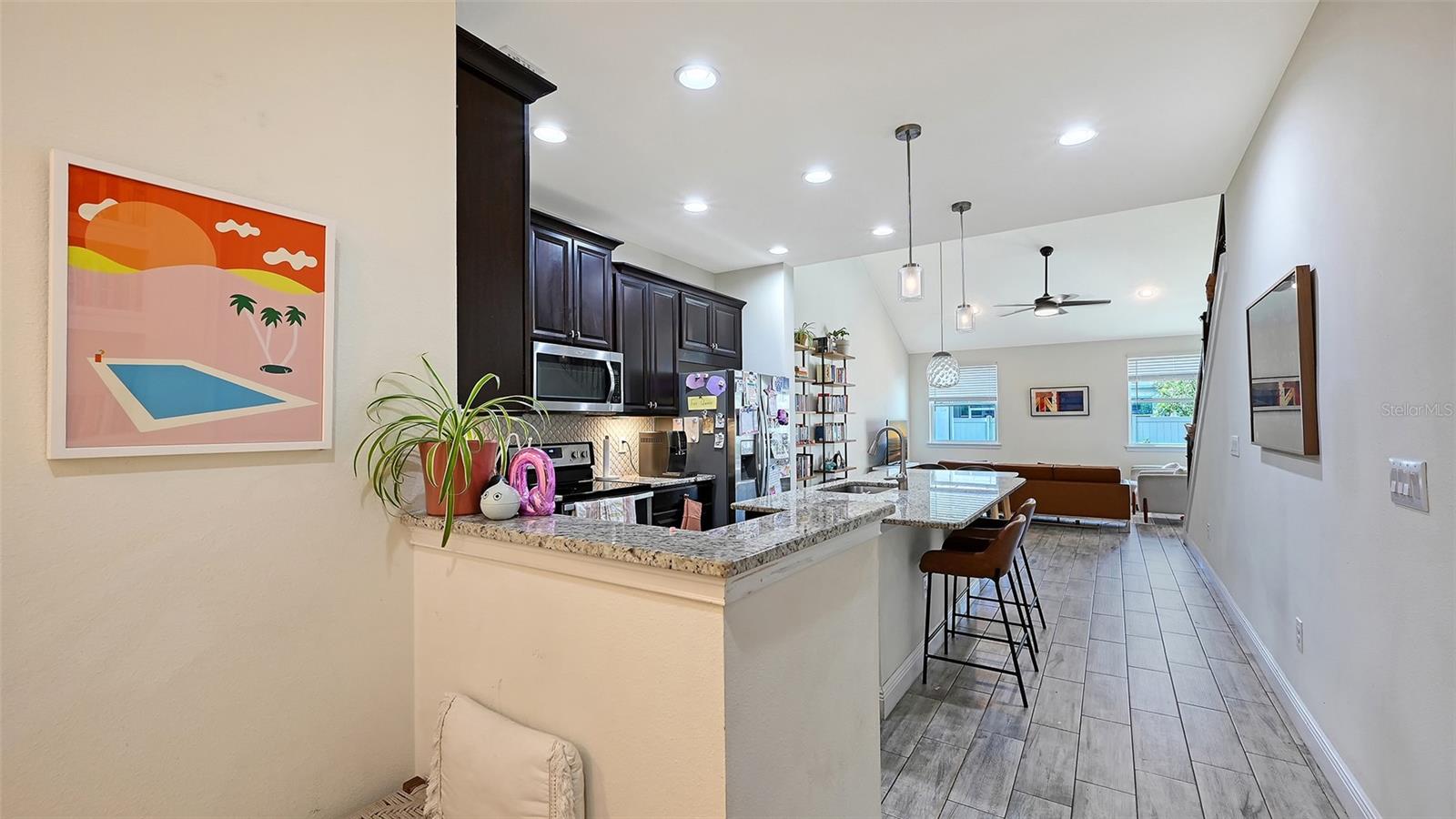 3693 Divot Ln, Sarasota, FL 34232 photo