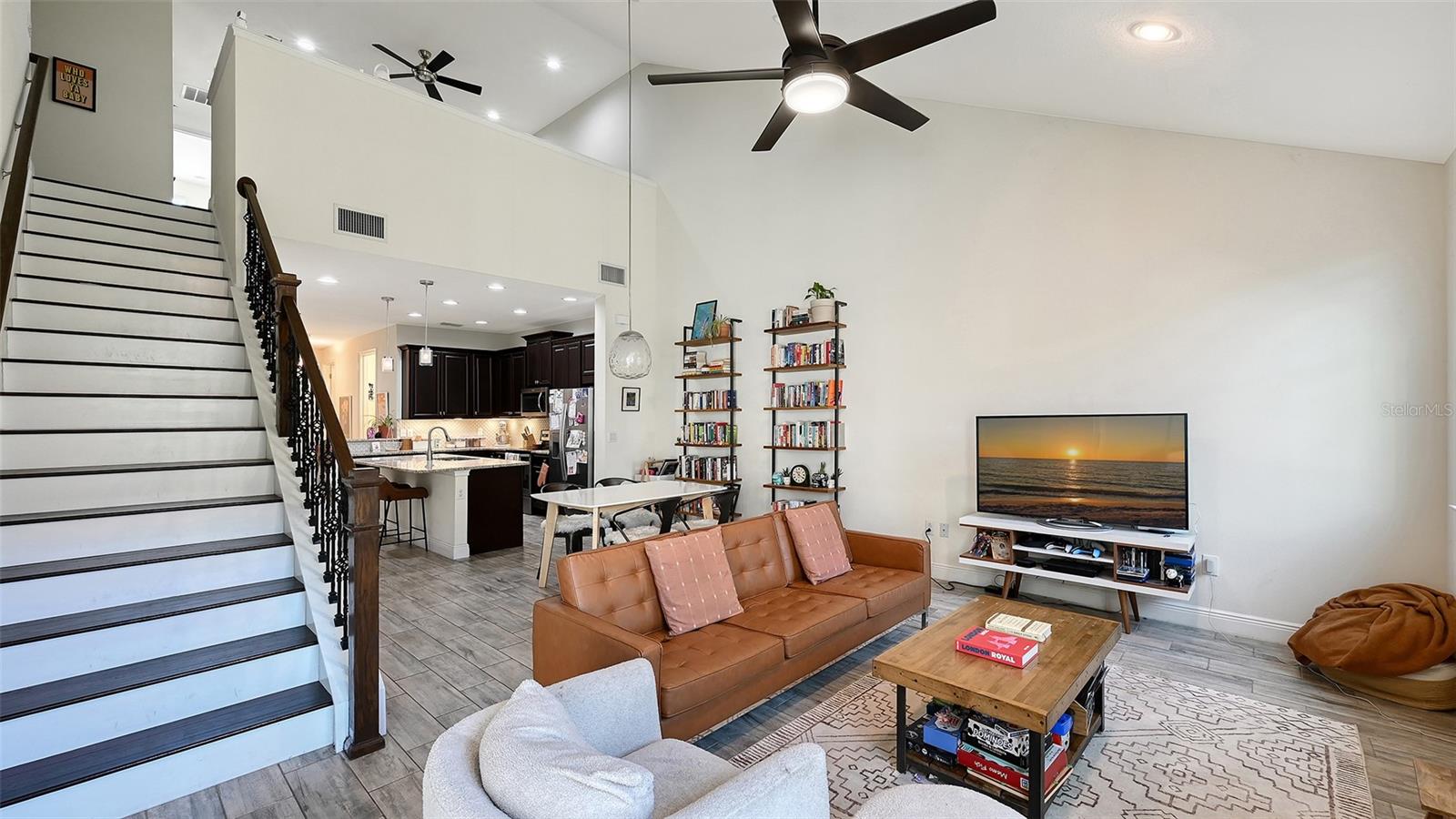 3693 Divot Ln, Sarasota, FL 34232 photo