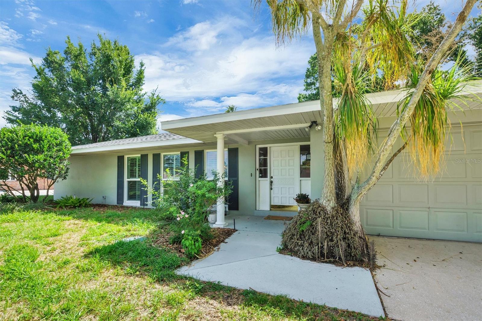 136 Lake Mariam Rd, Winter Haven, FL 33884 photo