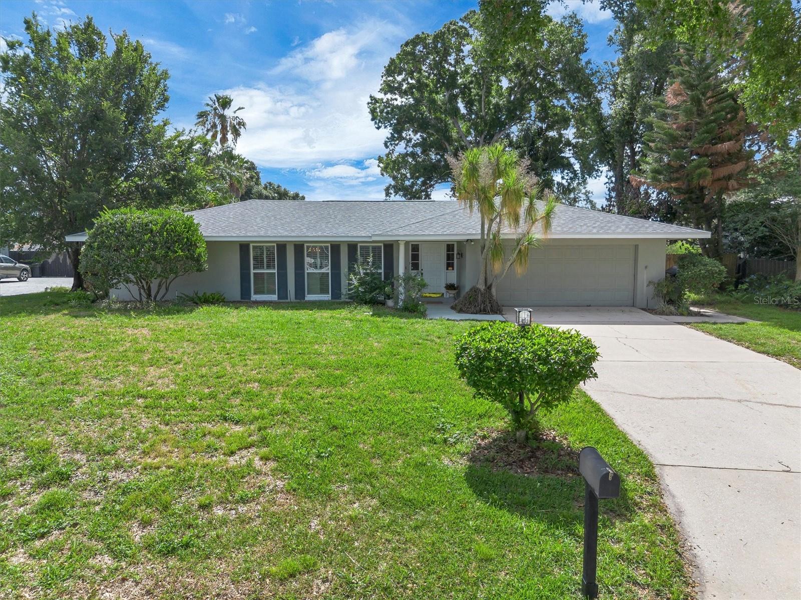 136 Lake Mariam Rd, Winter Haven, FL 33884 photo