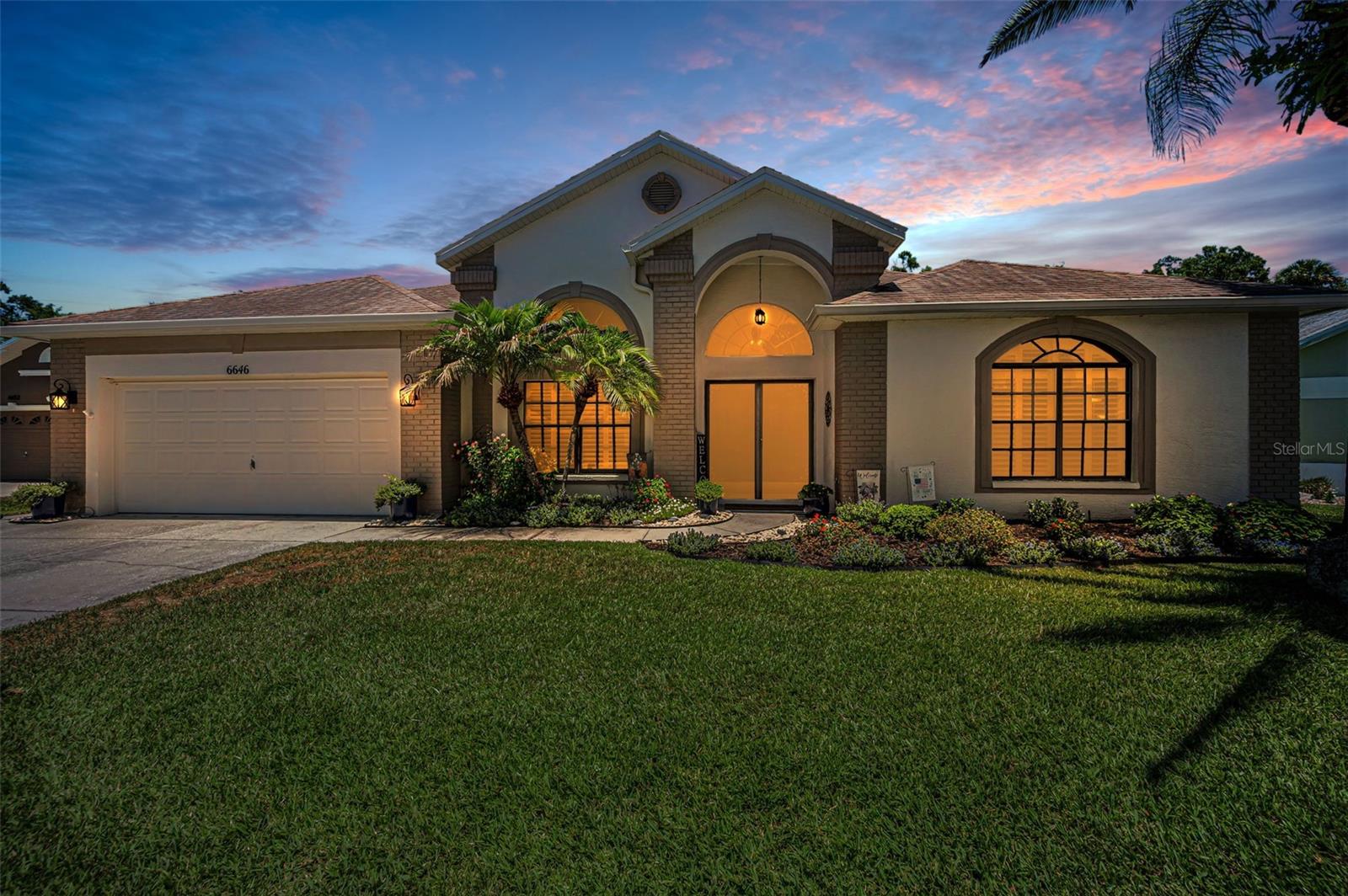6646 Garden Palm Ct, New Port Richey, FL 34655 photo