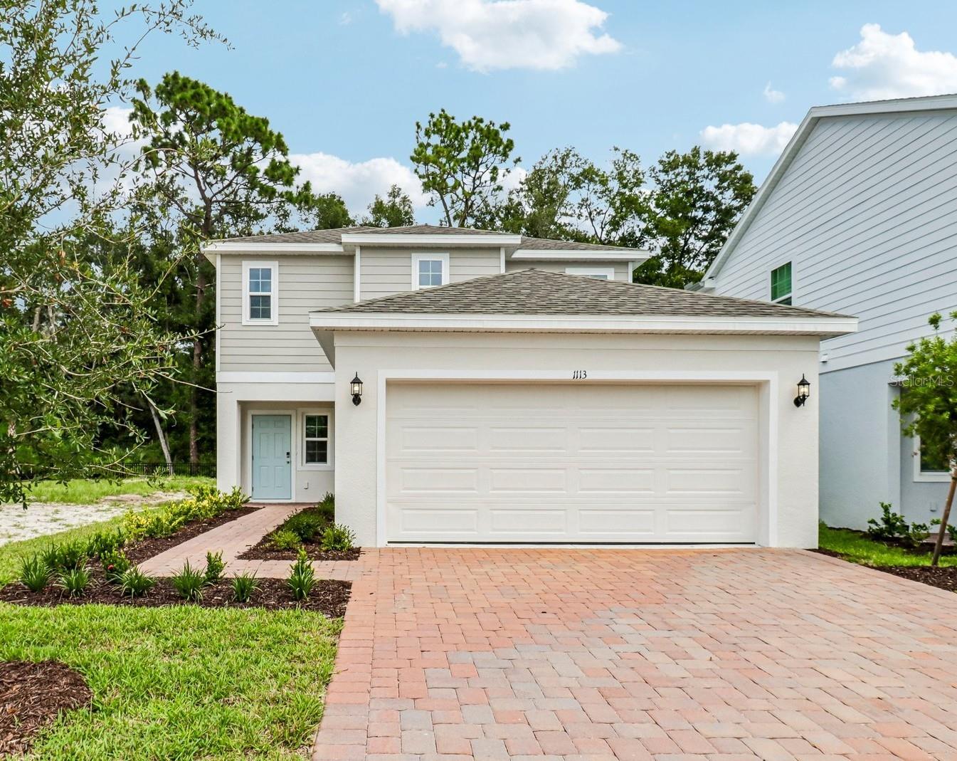 1113 Majesty Palm Cir, Deland, FL 32720