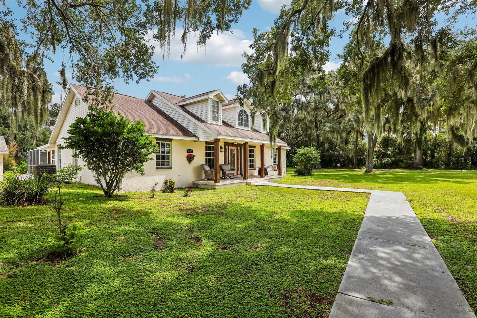 408 Holloway Rd, Plant City, FL 33567 photo