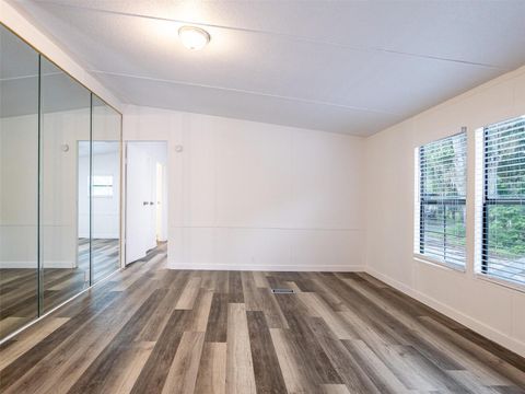 Manufactured Home in COLEMAN FL 1610 ORANGE AVENUE 6.jpg