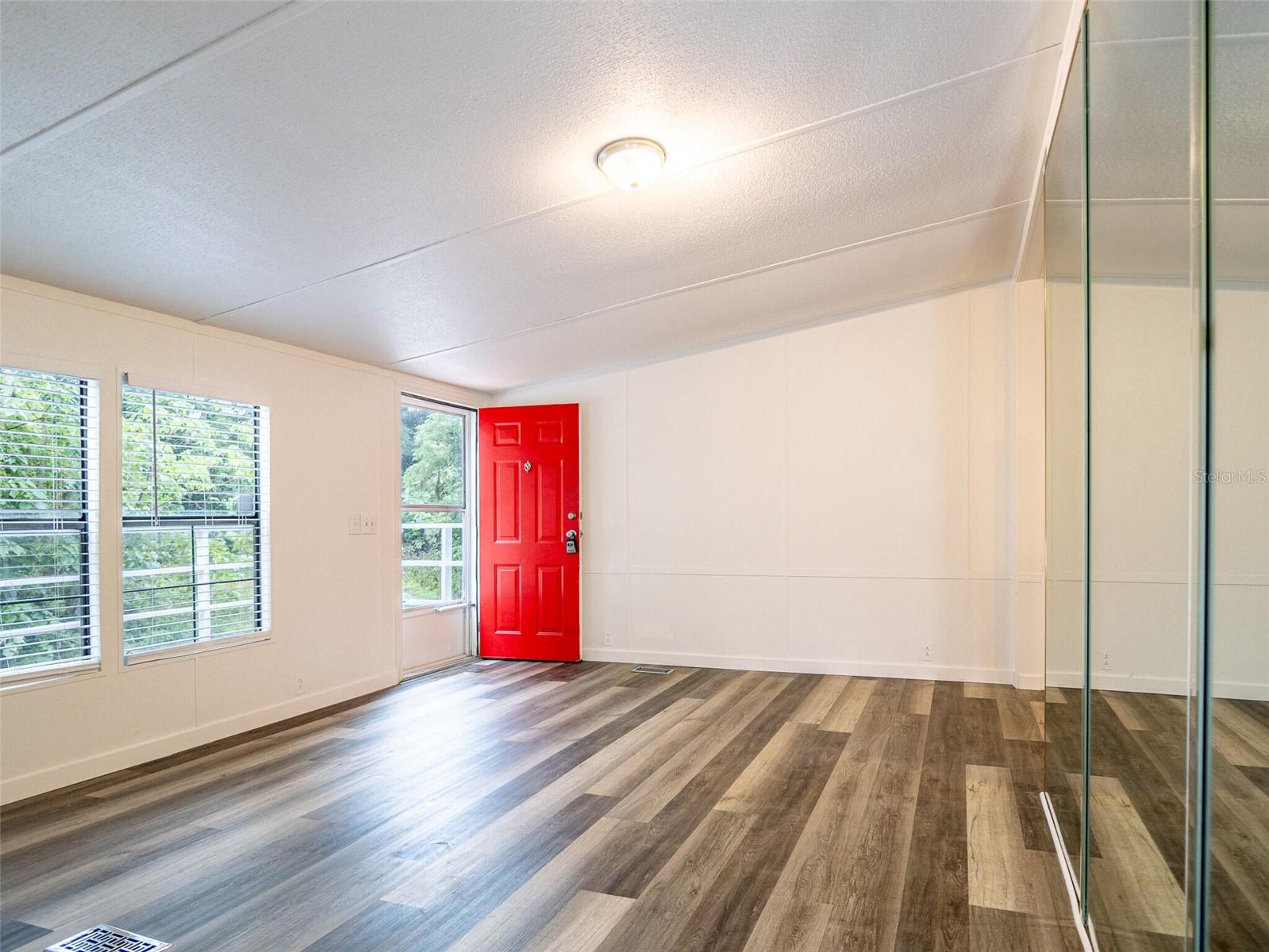 Manufactured Home in COLEMAN FL 1610 ORANGE AVENUE 3.jpg