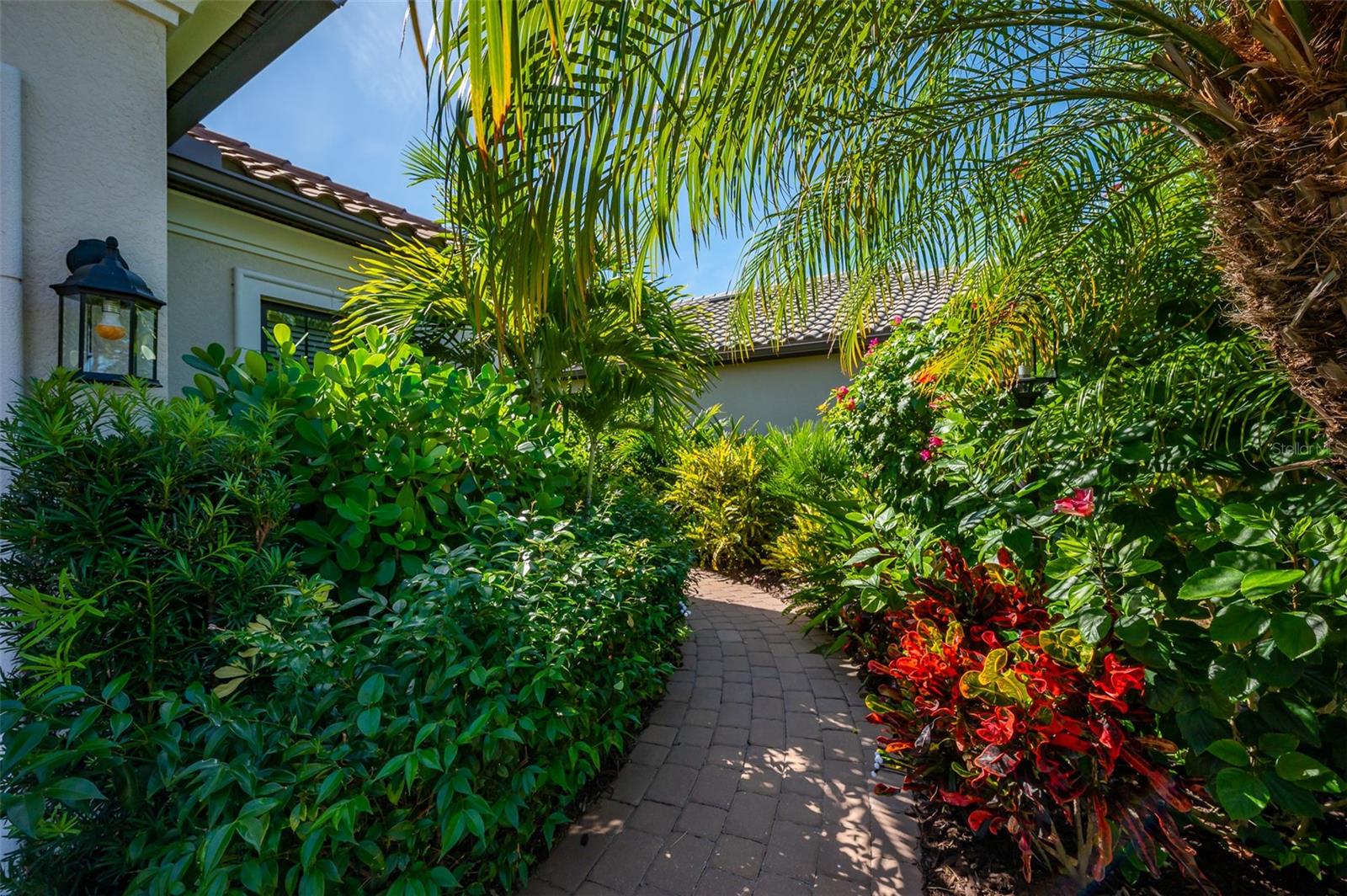 5451 Lago Maggio St, Sarasota, FL 34238 photo