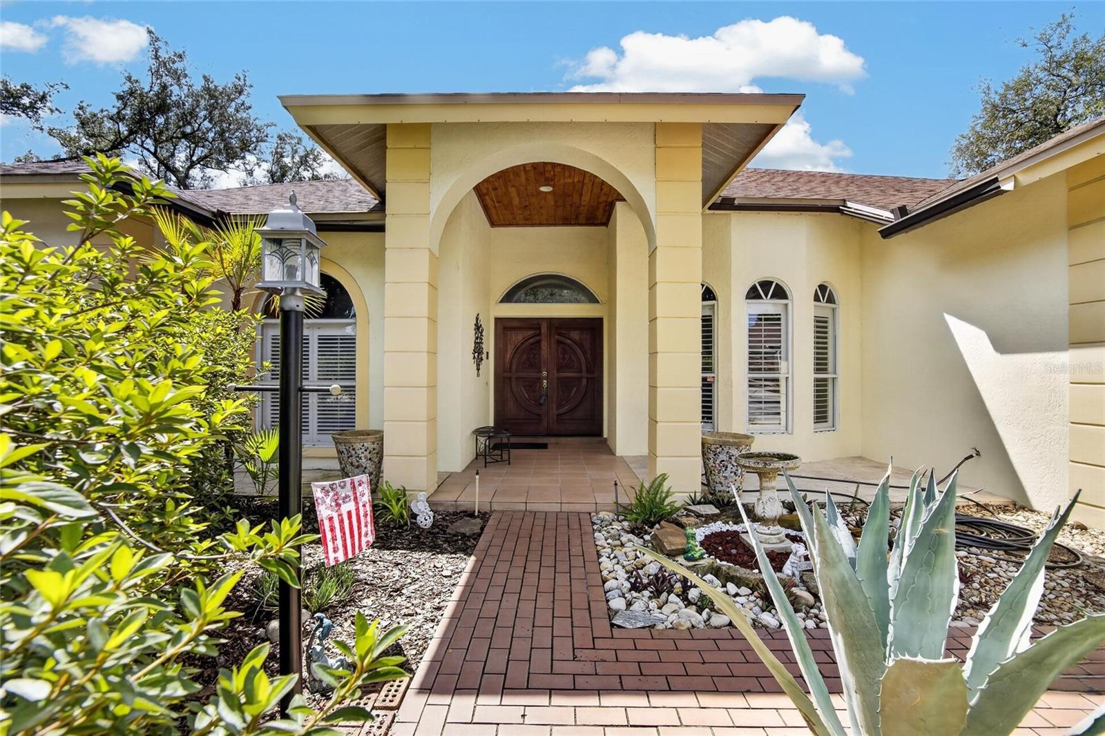 2704 Aston Ave, Plant City, FL 33566 photo