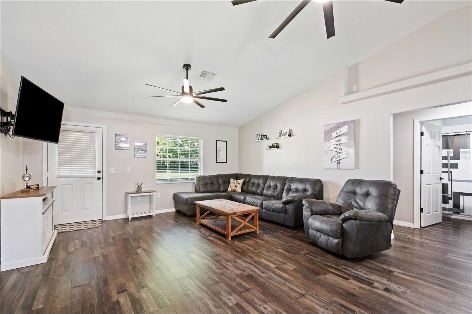 Single Family Residence in DADE CITY FL 37113 WALDO DRIVE 5.jpg