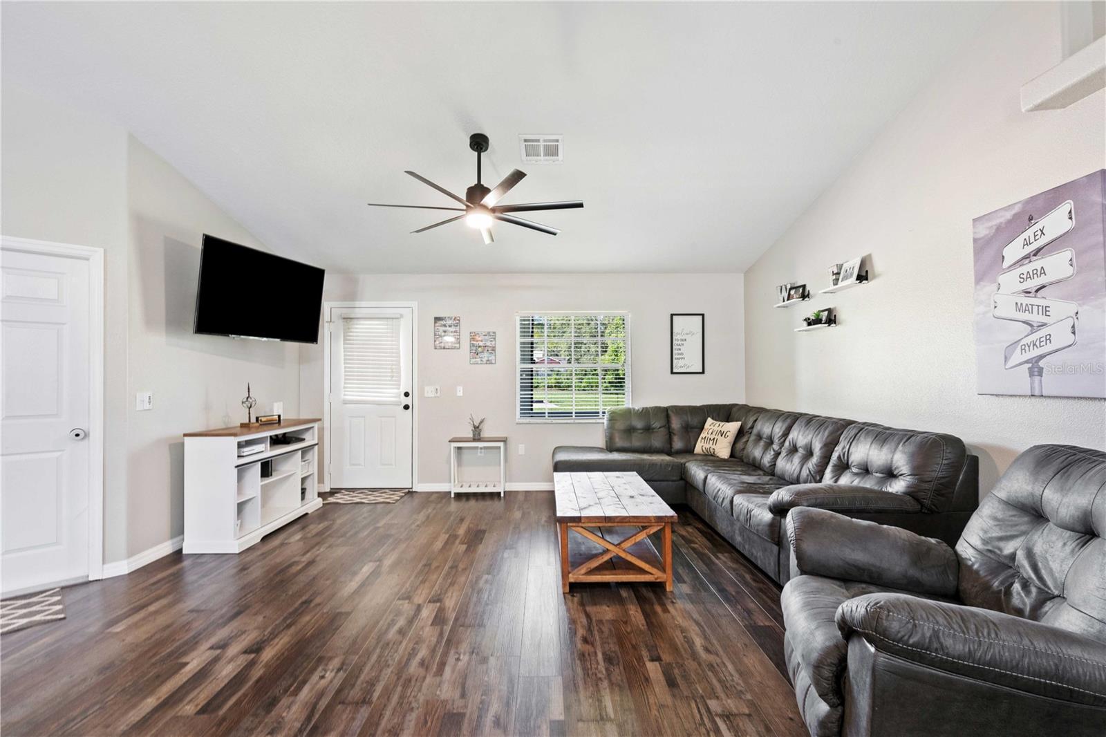 Single Family Residence in DADE CITY FL 37113 WALDO DRIVE 6.jpg