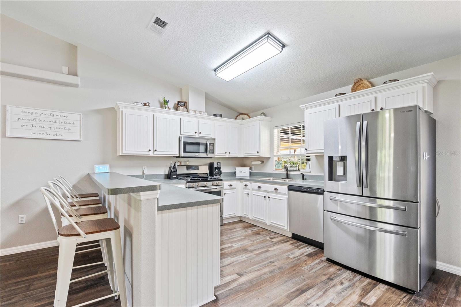 Single Family Residence in DADE CITY FL 37113 WALDO DRIVE 10.jpg