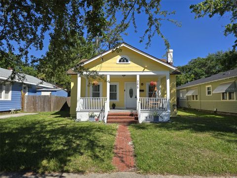 Single Family Residence in JACKSONVILLE FL 3675 OAK STREET.jpg