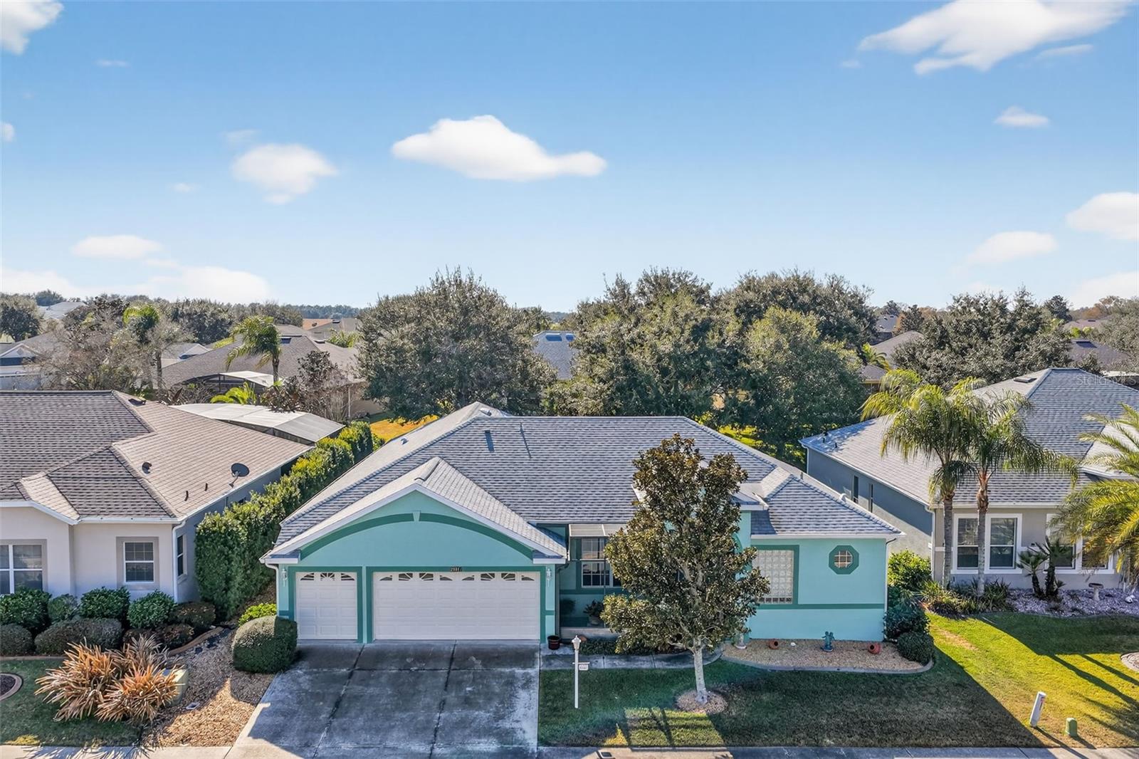 25517 Laurel Valley Rd, Leesburg, FL 34748 photo