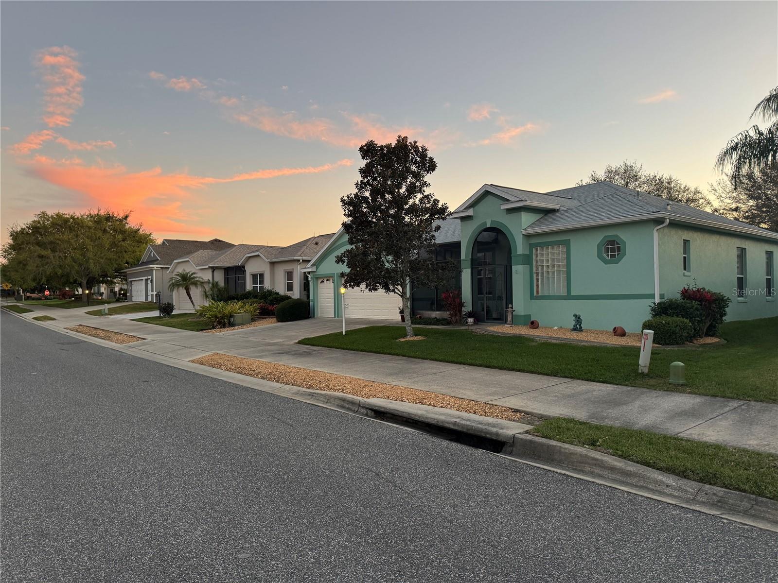 25517 Laurel Valley Rd, Leesburg, FL 34748 photo