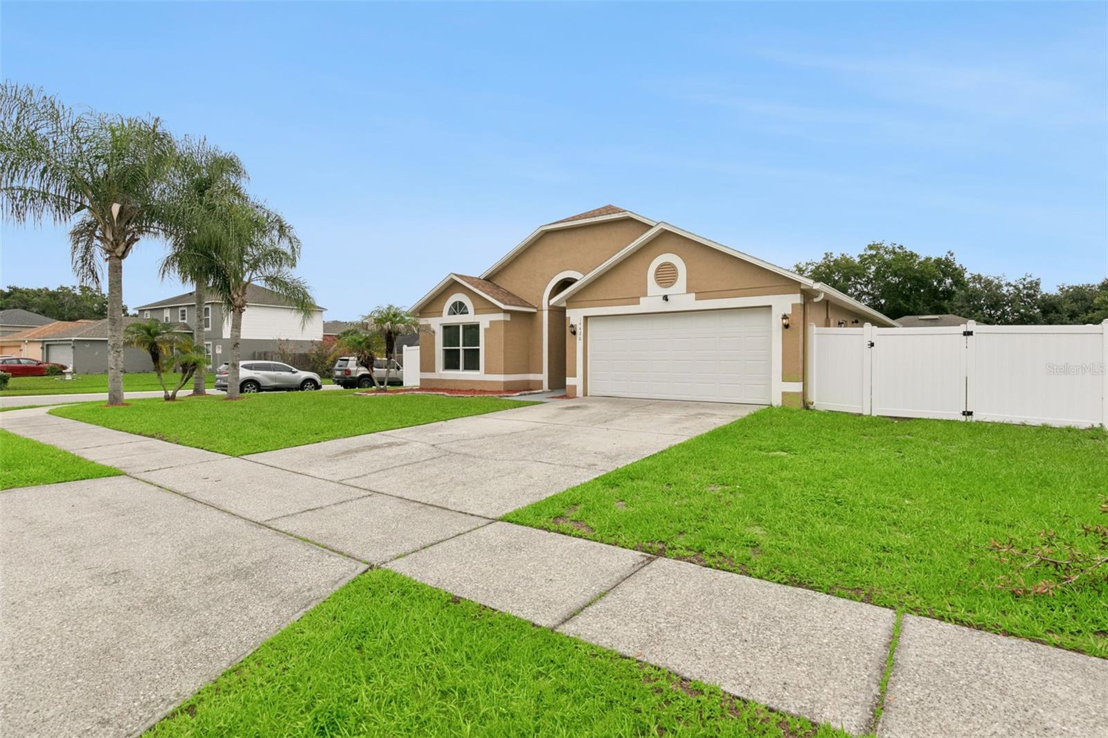 14426 Lake Price Dr, Orlando, FL 32826 photo