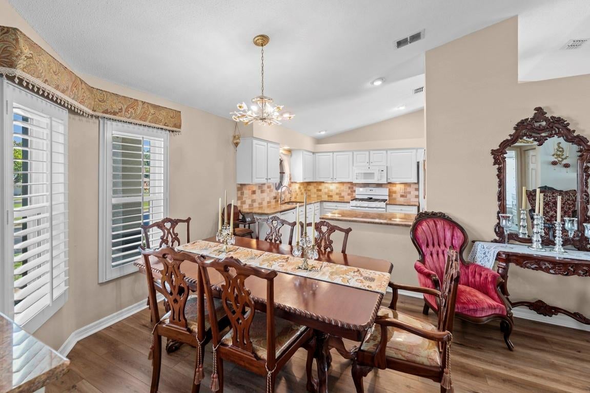 6323 Silver Lake Dr, Lakeland, FL 33810 photo