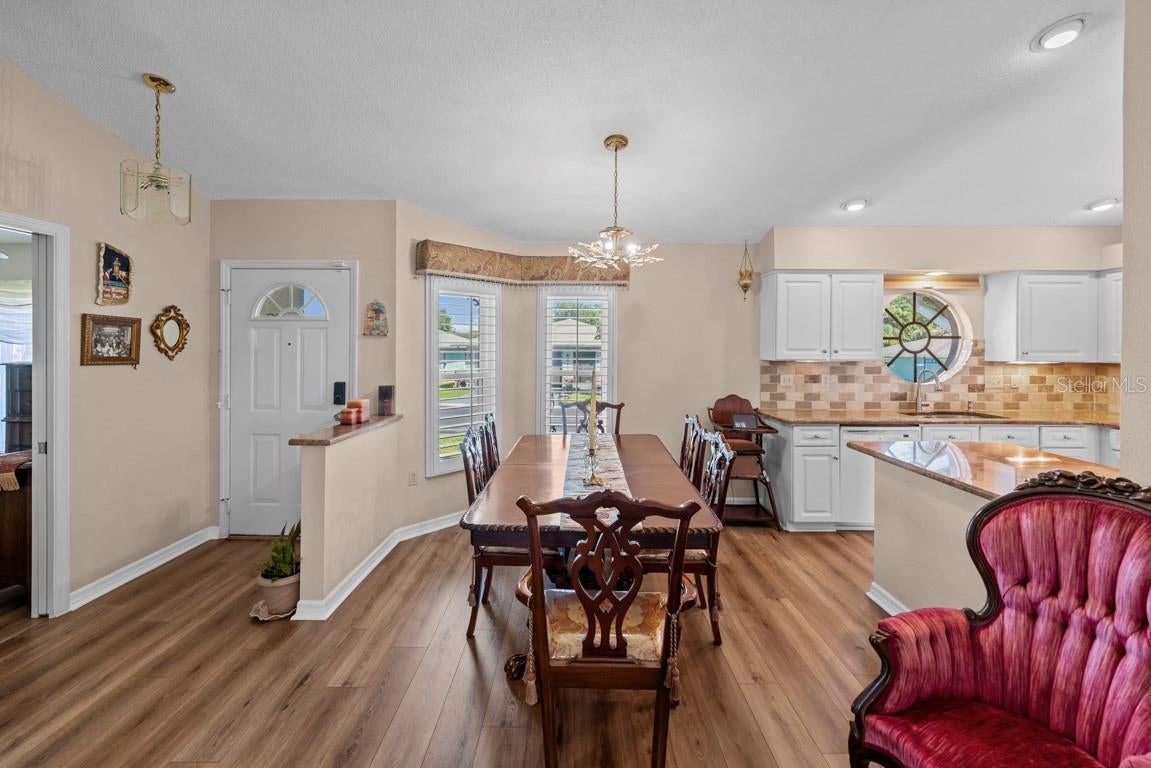6323 Silver Lake Dr, Lakeland, FL 33810 photo