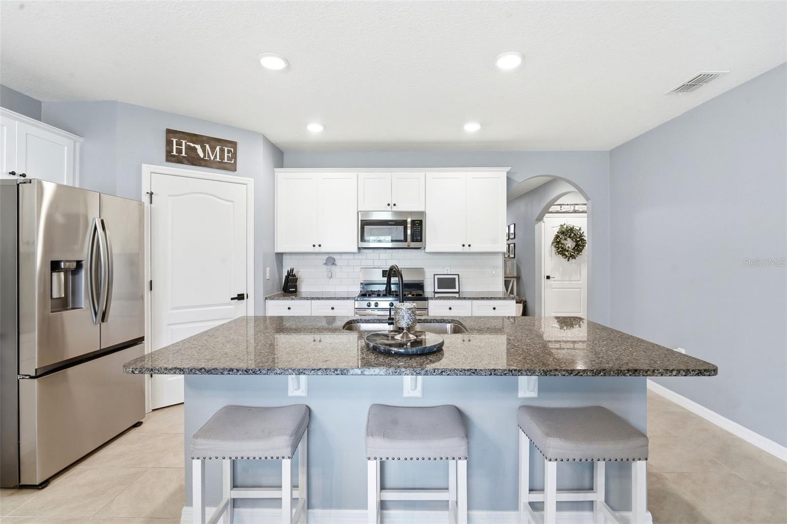 135 Point Pleasant Rd, Deland, FL 32724 photo