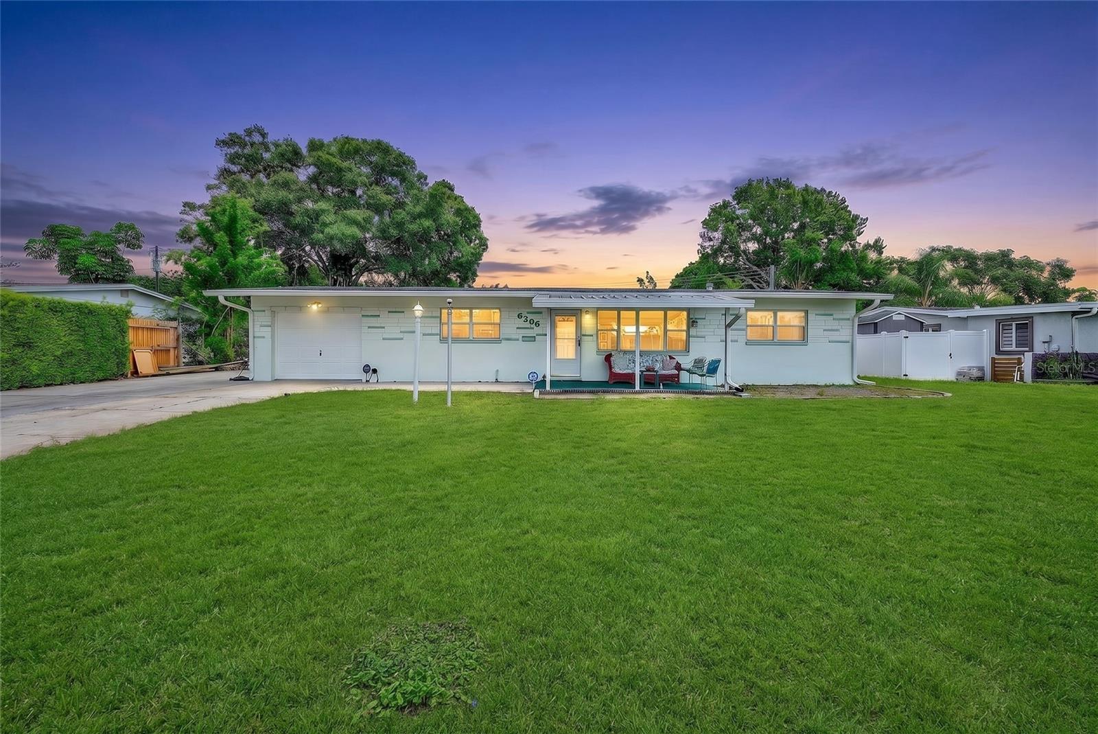 3255 57 St, Saint Petersburg, FL 33710