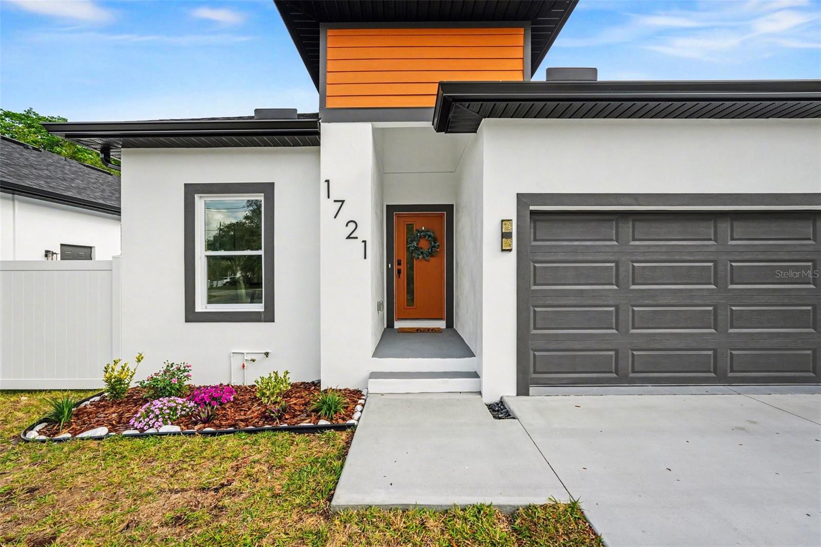 1719 W Perio St, Tampa, FL 33612 photo
