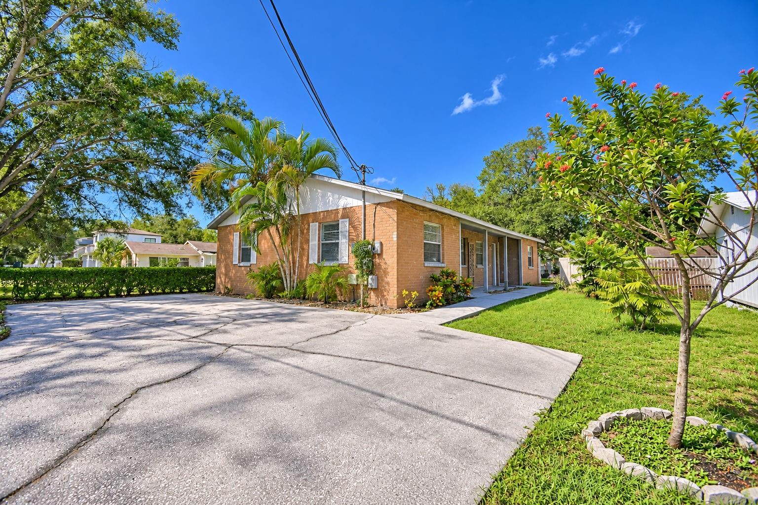 6309 S Macdill Ave, Tampa, FL 33611 photo
