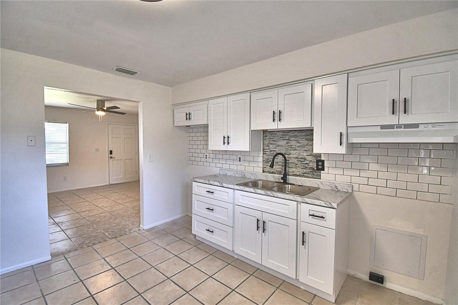 6309 S Macdill Ave, Tampa, FL 33611 photo