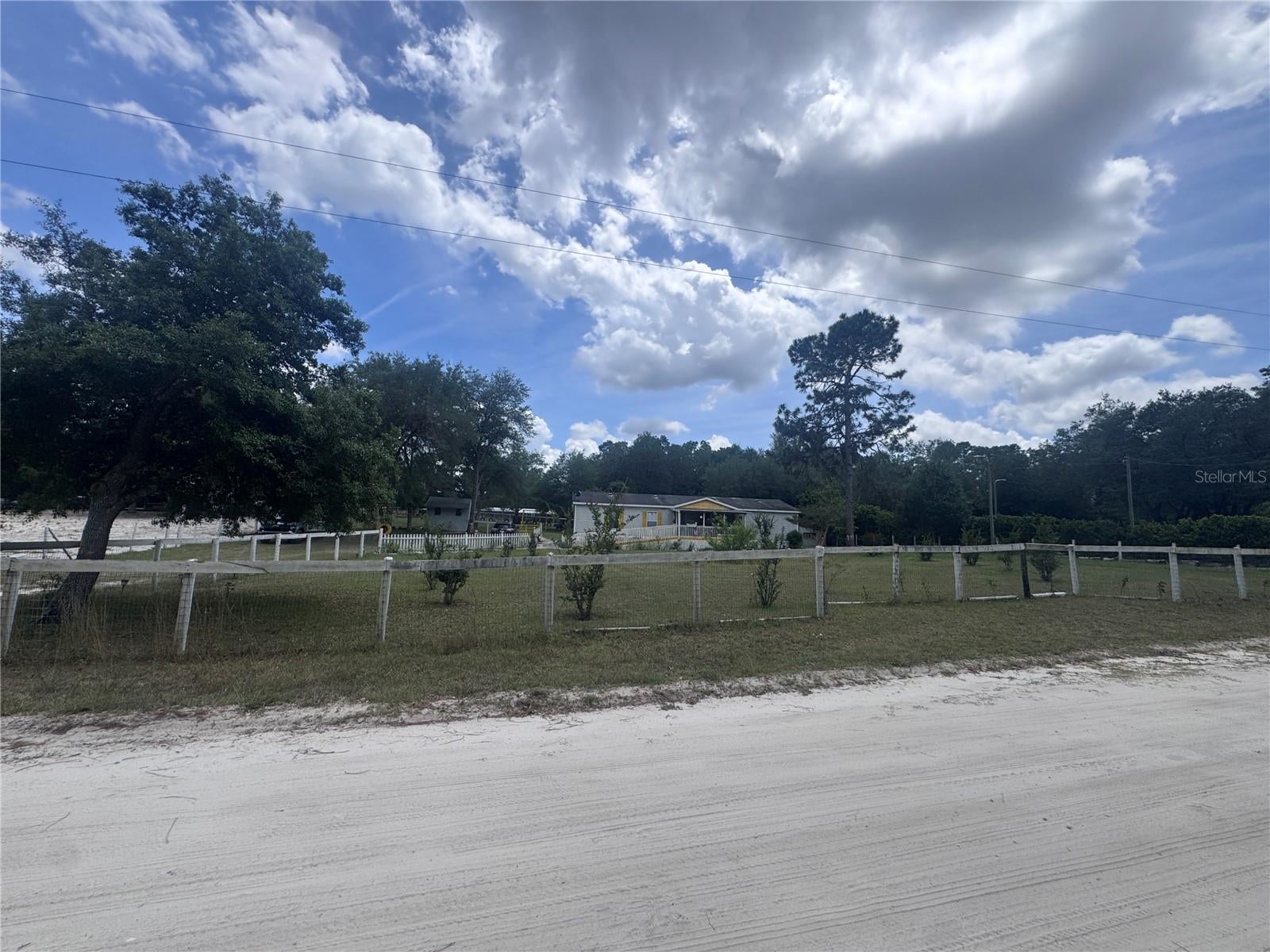 21170 SE 67 Pl, Morriston, FL 32668 photo