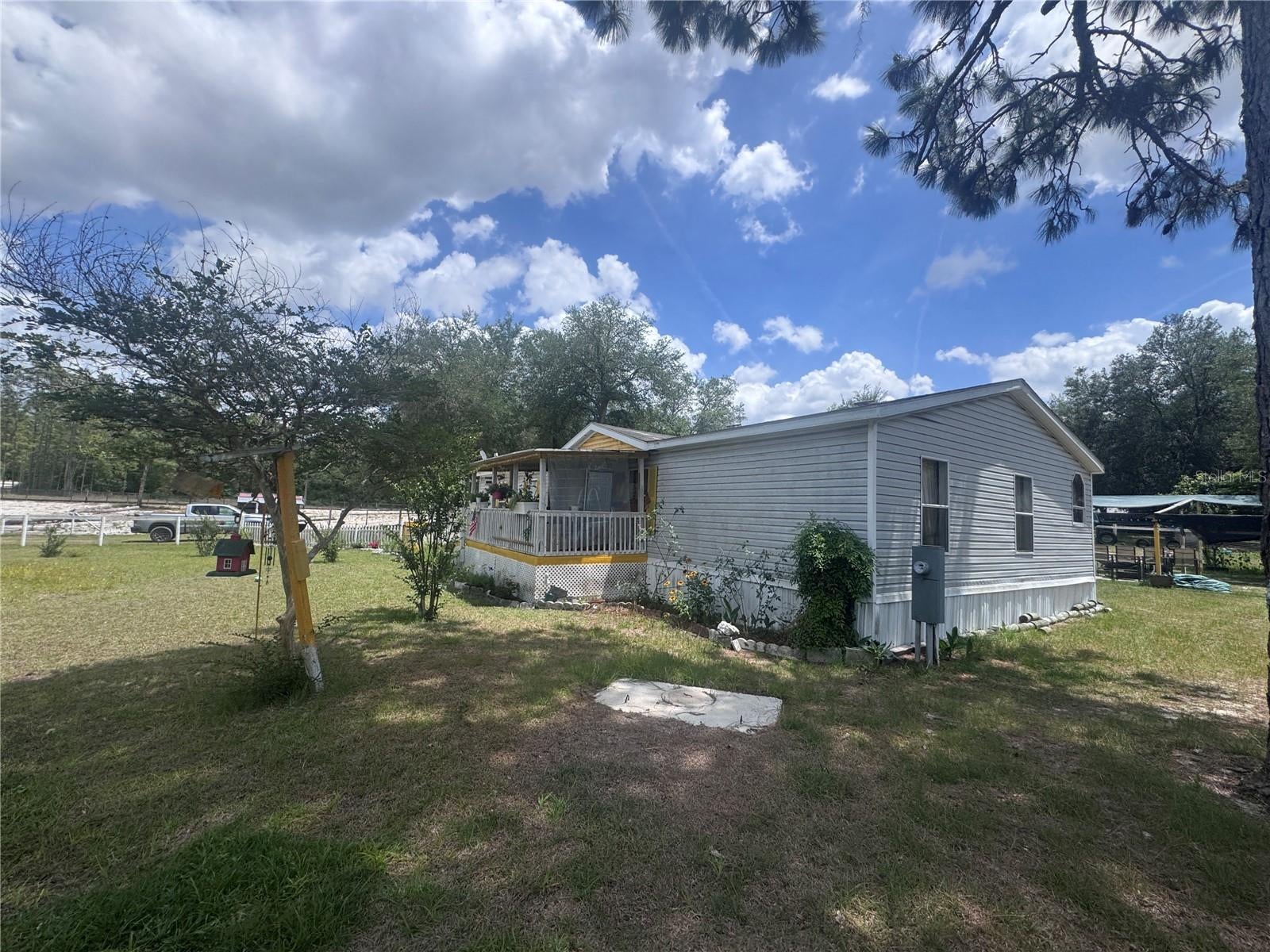21170 SE 67 Pl, Morriston, FL 32668 photo