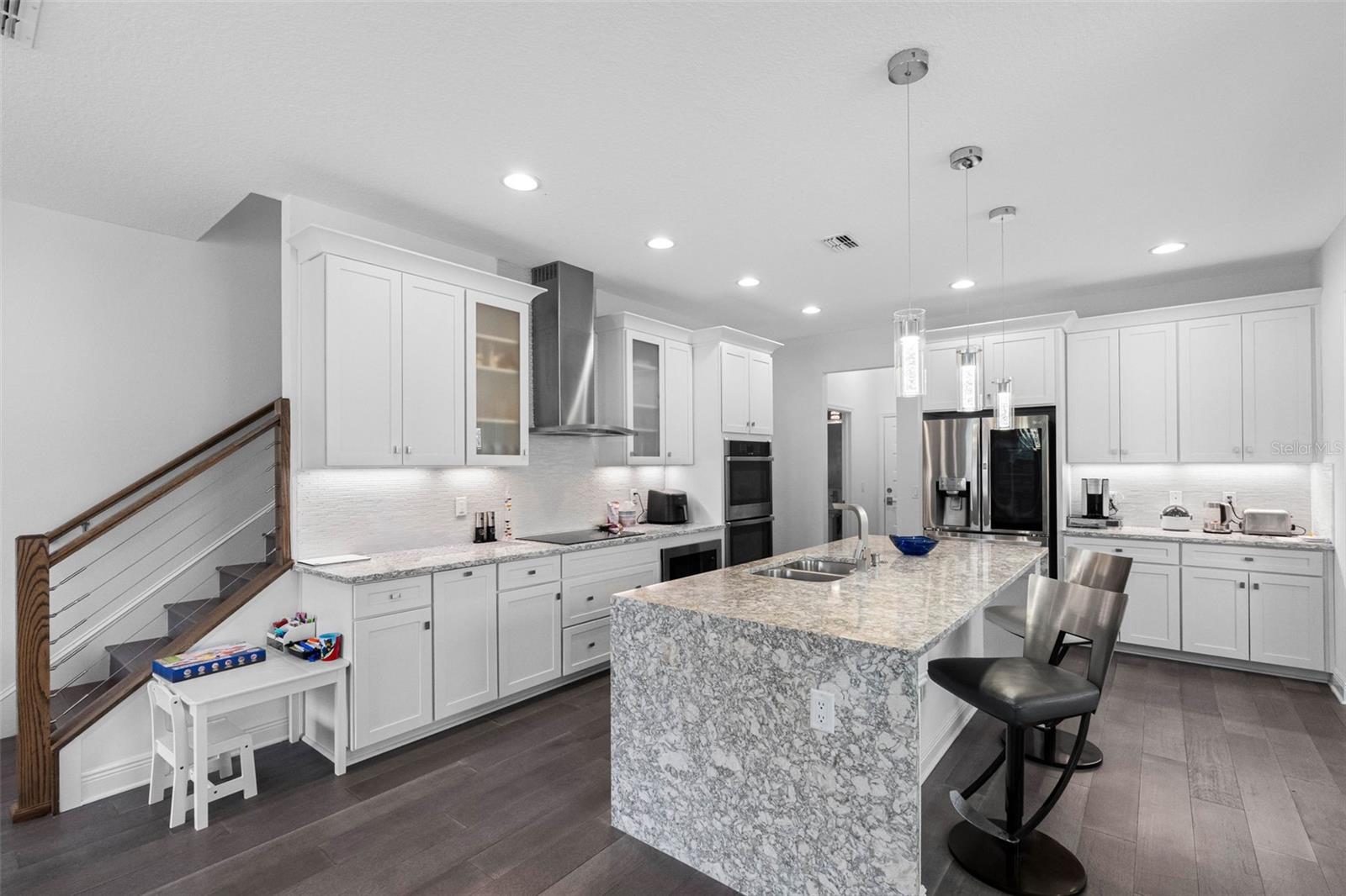 2425 Foggy Creek Cir, Clearwater, FL 33764 photo