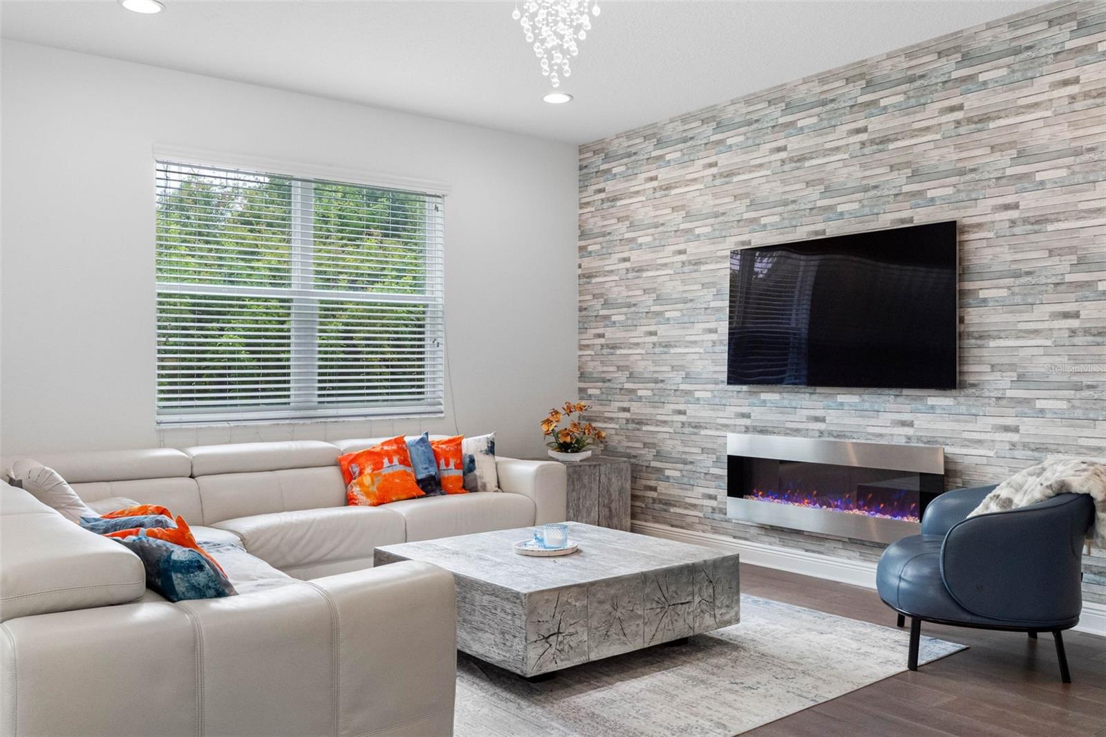 2425 Foggy Creek Cir, Clearwater, FL 33764 photo