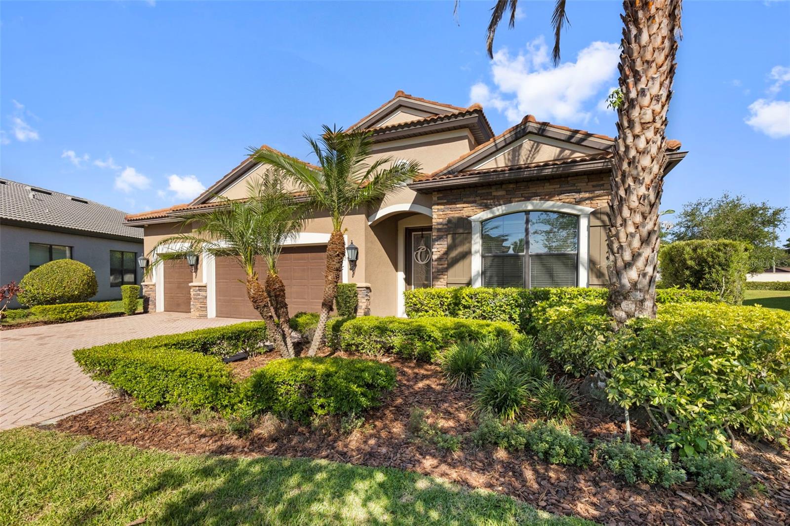 5134 Lakecastle Dr, Tampa, FL 33624 photo