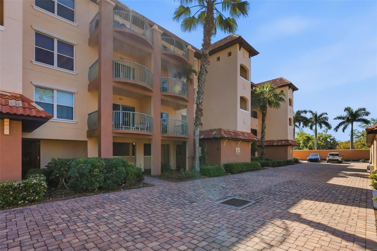 1695 Pinellas Bayway, Tierra Verde, FL 33715