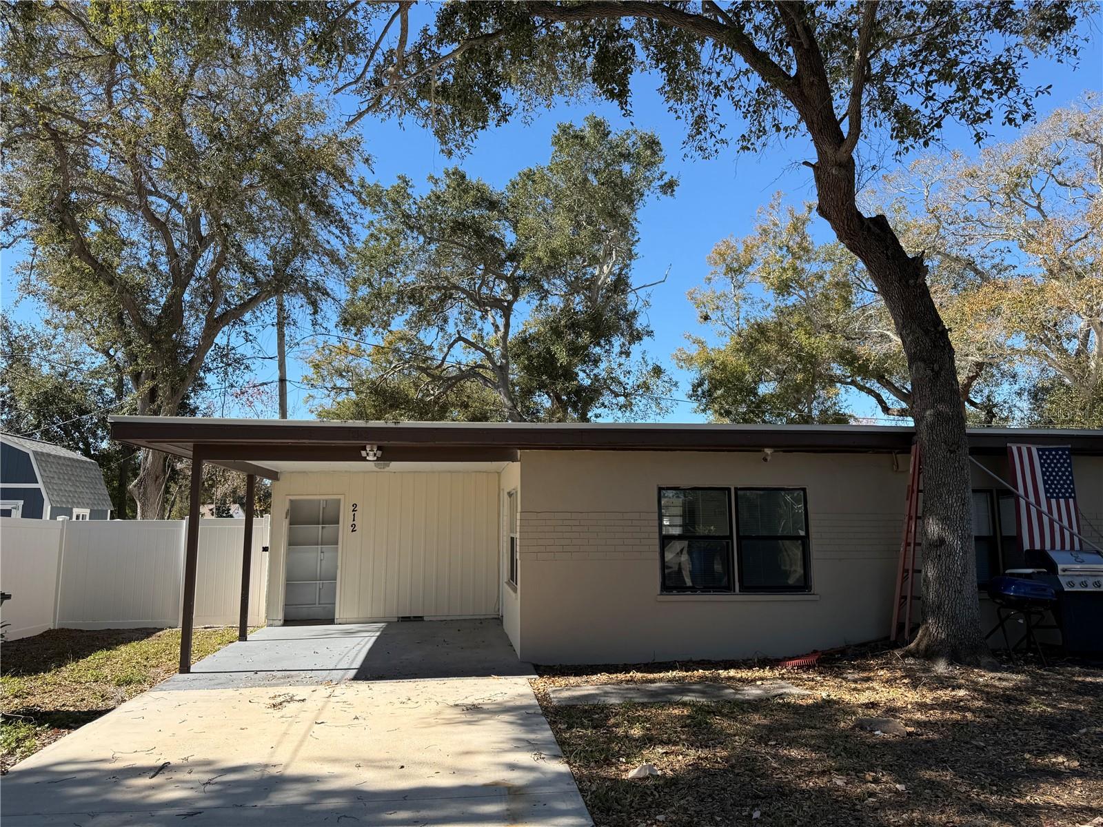 212 Elizabeth Ave #208 210 B, Clearwater, FL 33759 photo