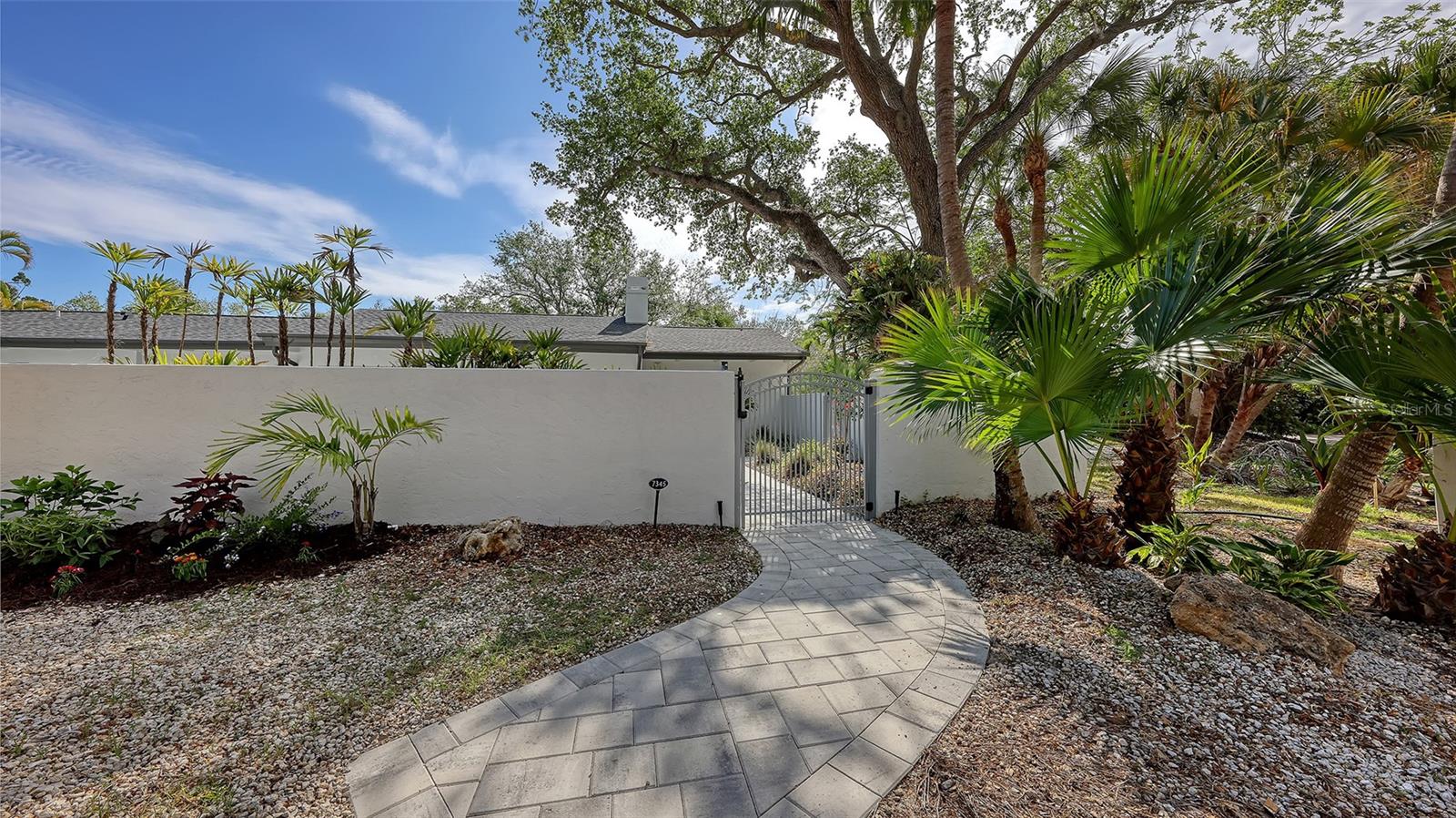 7345 Pine Needle Rd, Sarasota, FL 34242 photo