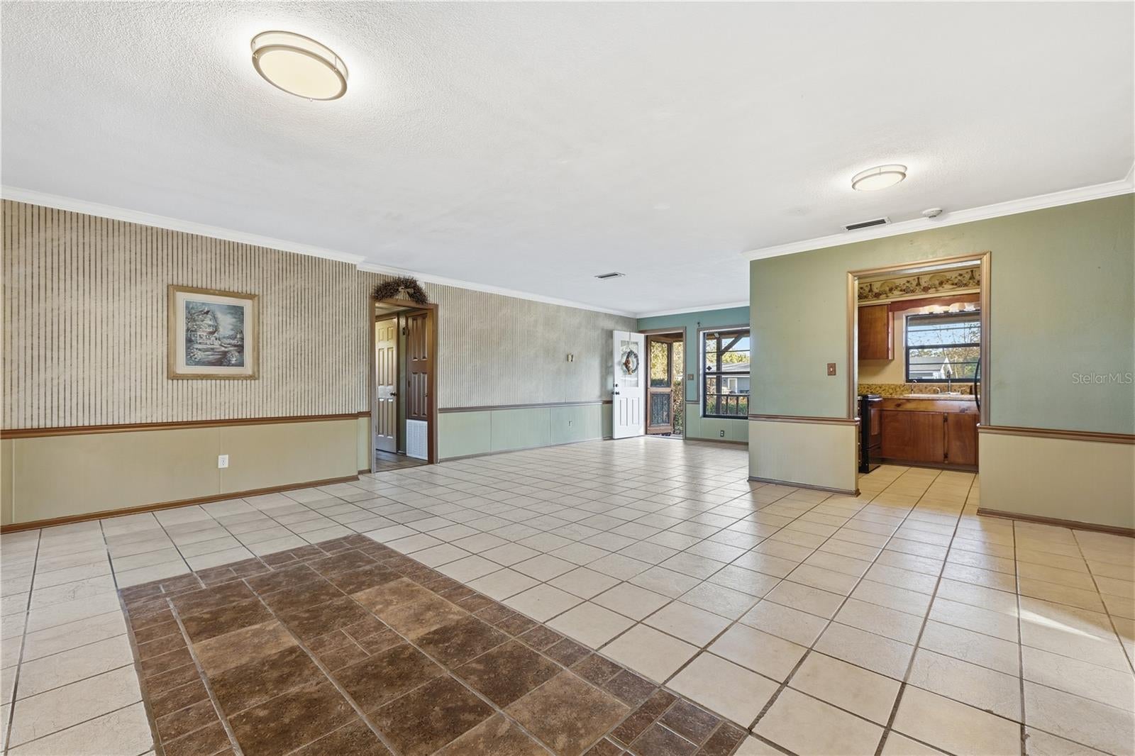 3809 Needles Dr, Orlando, FL 32810 photo