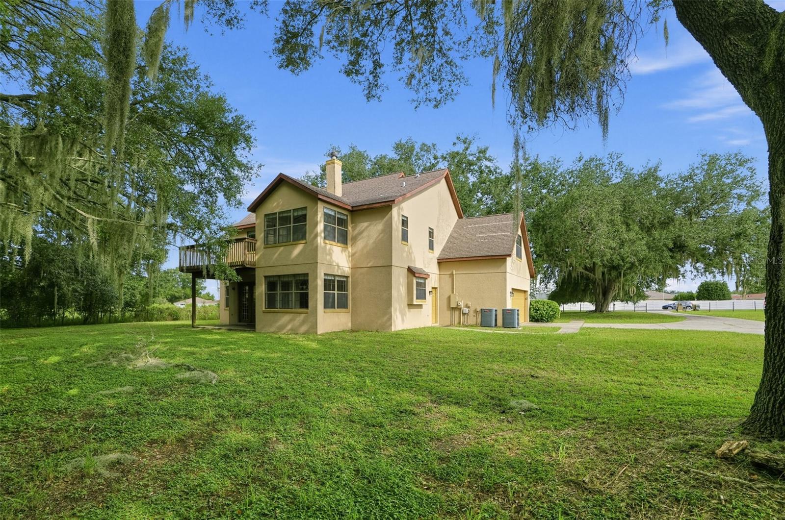 32922 N Whitney Rd, Leesburg, FL 34748 photo