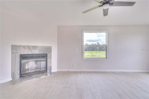 Manufactured Home in CENTER HILL FL 8767 CR-469 23.jpg